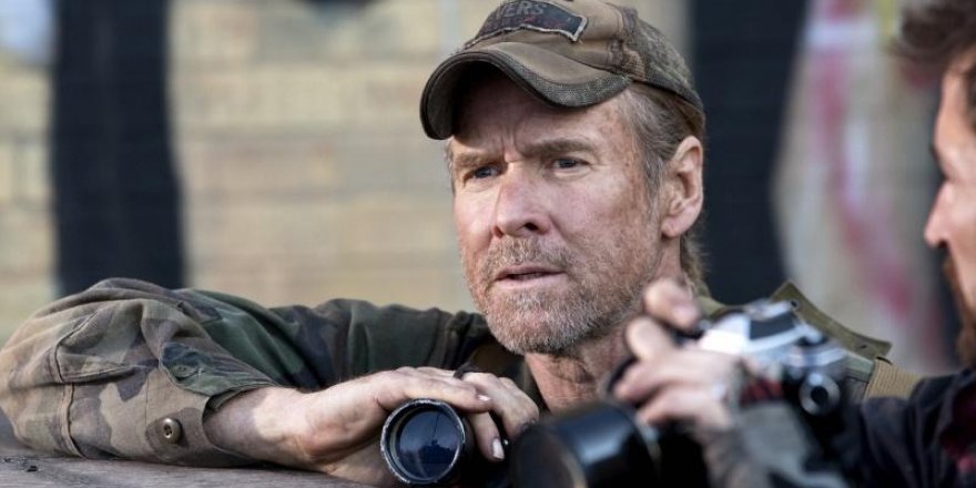 Уилл Паттон рассказывает о схемках в сериале Рухнувшие небеса